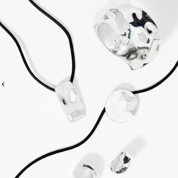 Ring Concierge hammered sterling silver pendant necklace *NWT* - Picture 4 of 7